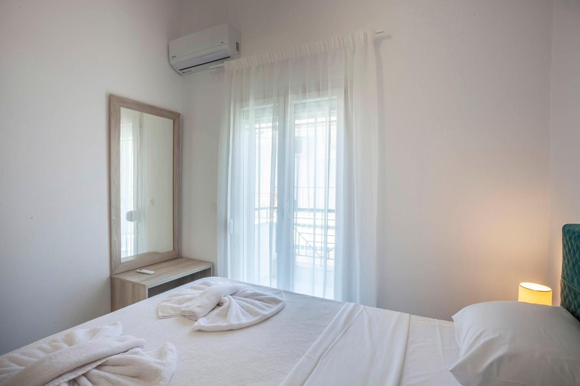 Aris Luxury Apartments Pefkohóri Kültér fotó